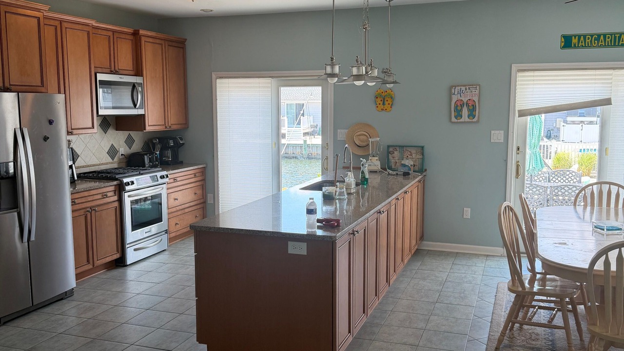 Photo of Kitchen in Ocean Beach III