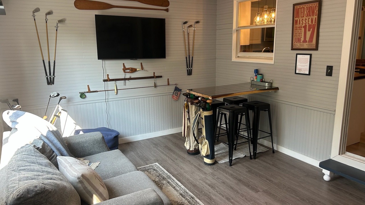 Photo of Livingroom in Massena