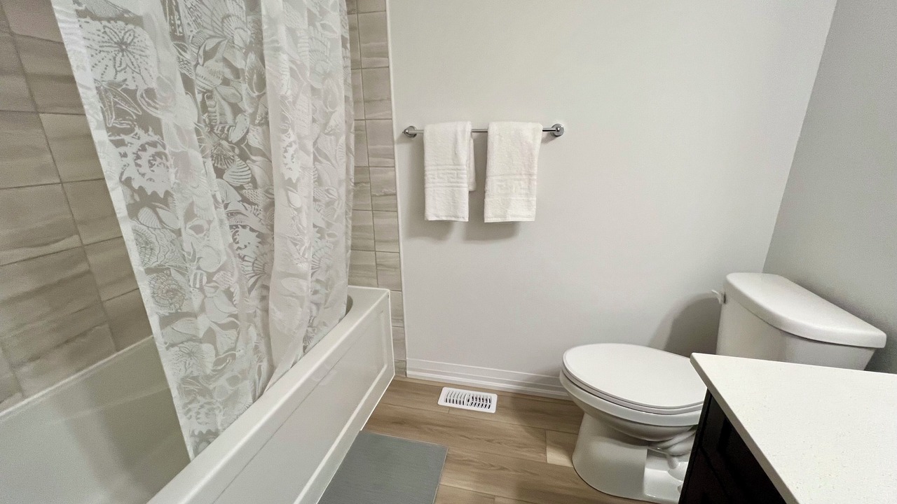 Photo of Bathroom in County of Brant