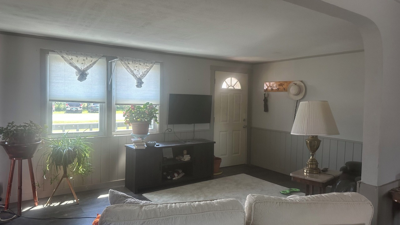 Photo of Livingroom in Post Mills
