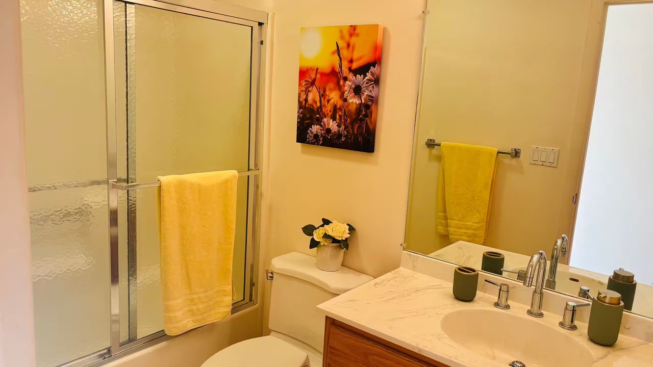 Photo of Bathroom in New Lebanon