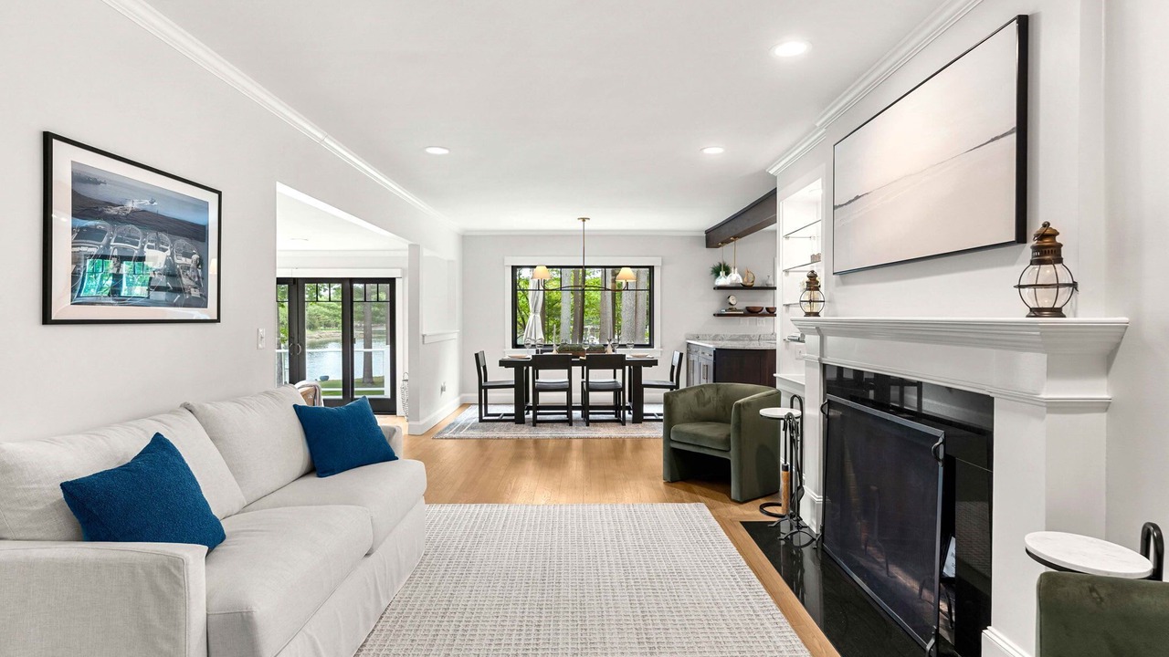 Photo of Livingroom in Portsmouth