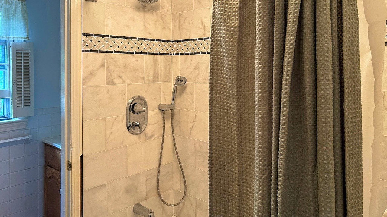 Photo of Bathroom in South Orleans