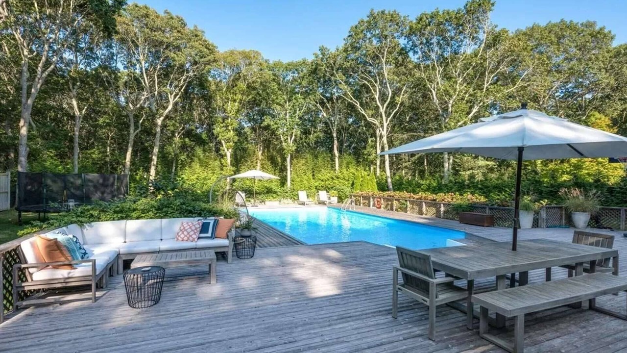 Photo of Outdoor in East Hampton North
