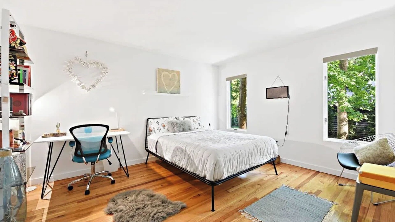 Photo of Bedroom in East Hampton North
