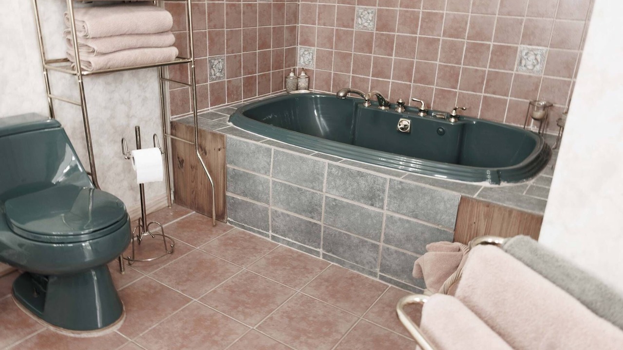 Photo of Bathroom in Old Saybrook Center