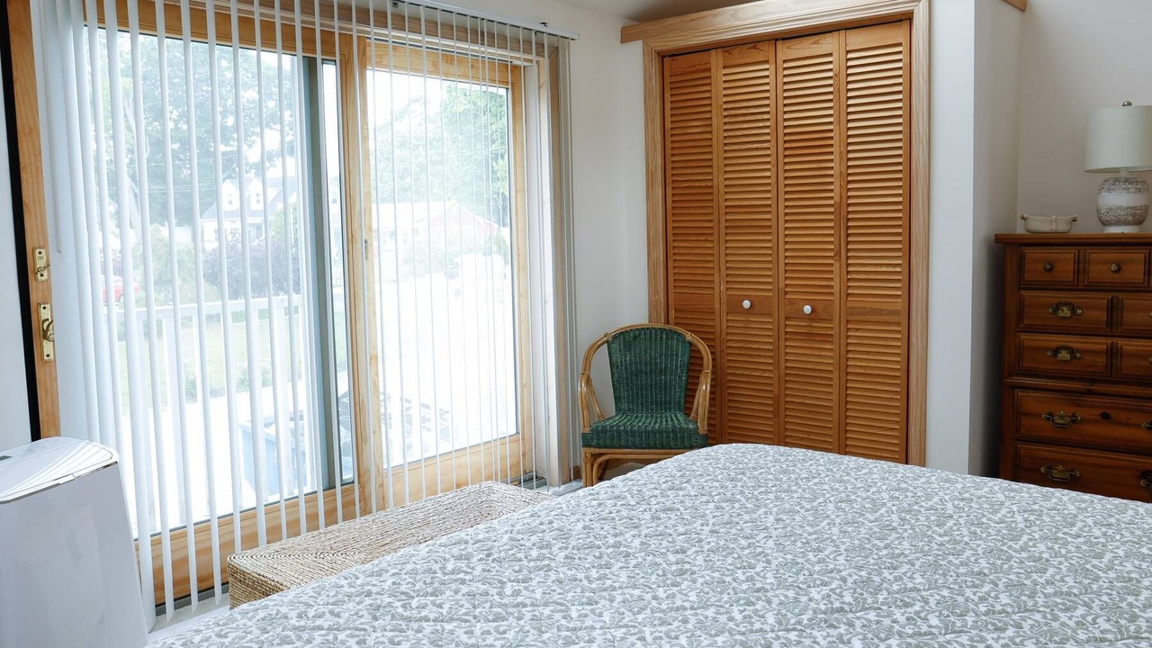 Photo of Bedroom in Old Saybrook Center