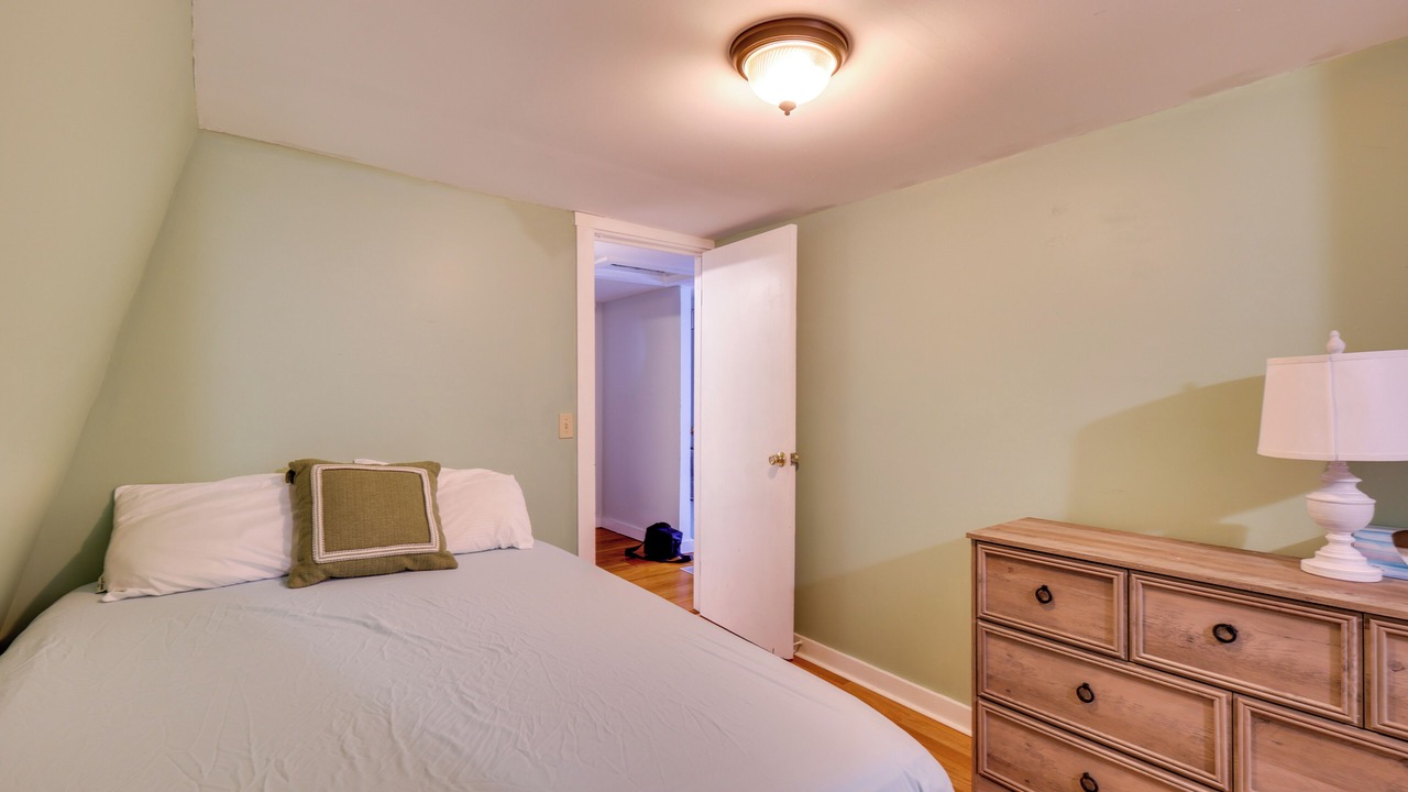 Photo of Bedroom in West Warwick