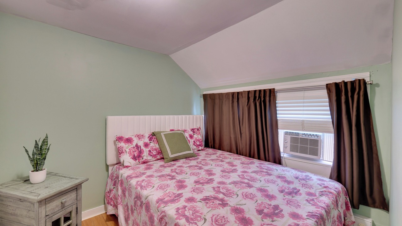 Photo of Bedroom in West Warwick