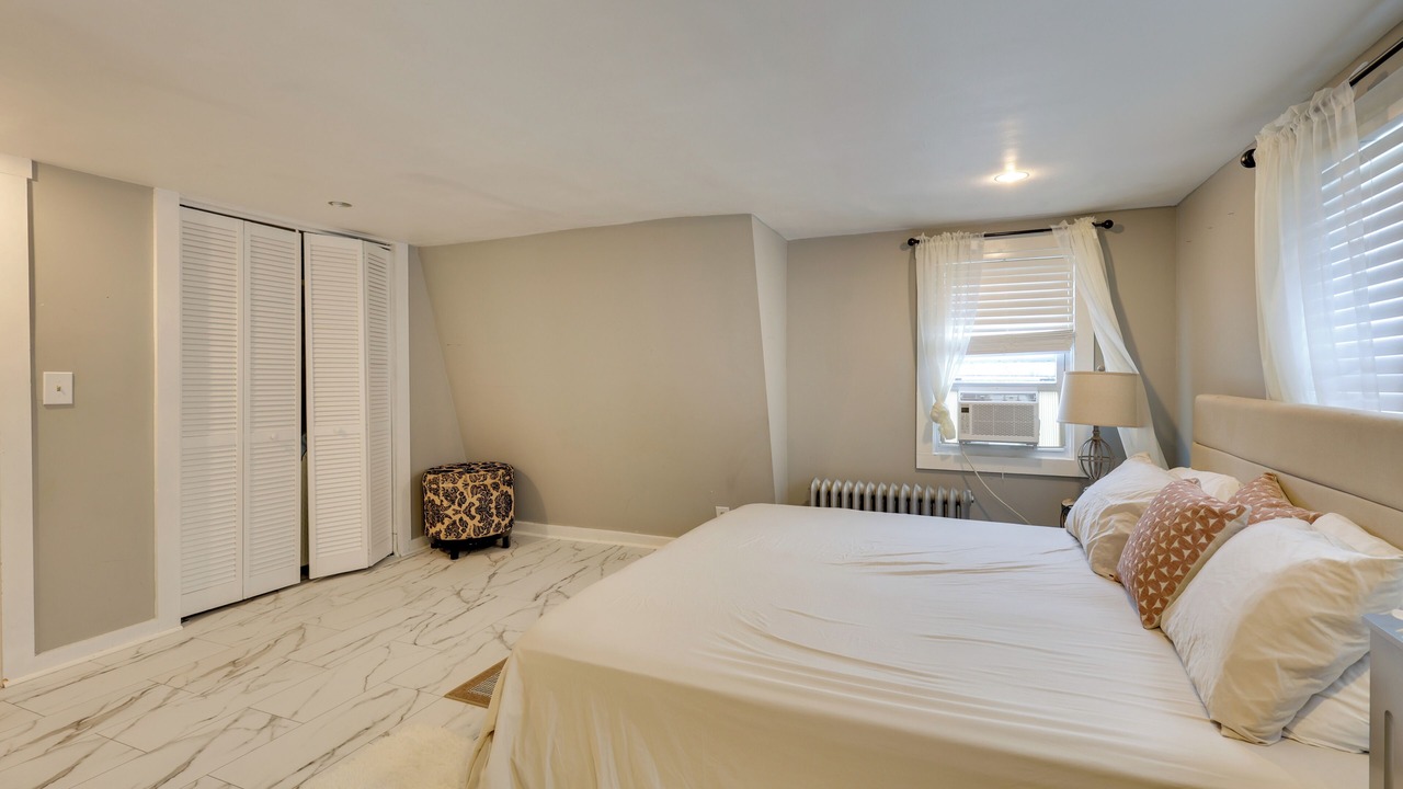 Photo of Bedroom in West Warwick