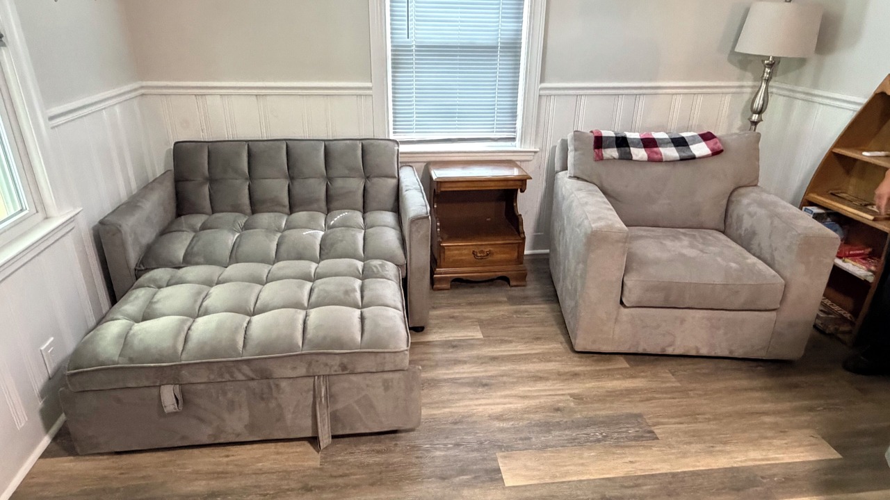 Photo of Livingroom in Coventry Lake