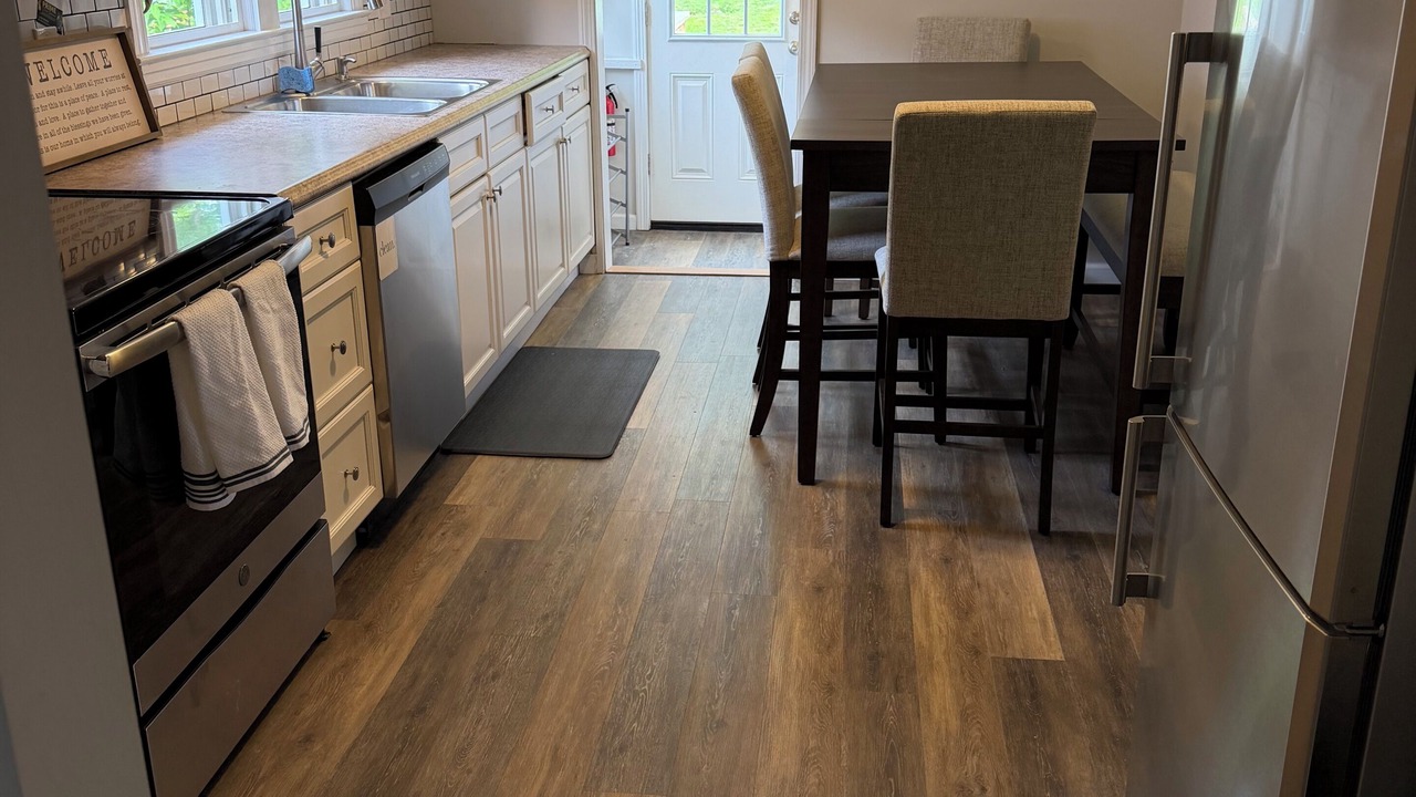 Photo of Kitchen in Coventry Lake
