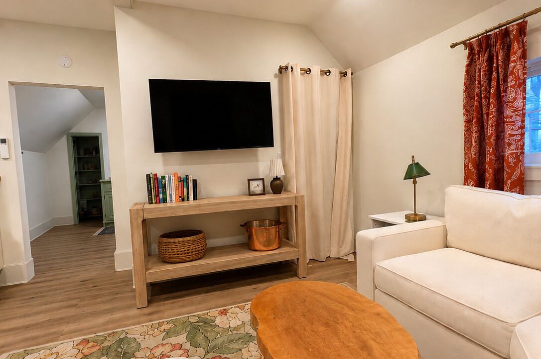 Photo of Livingroom in Lancaster