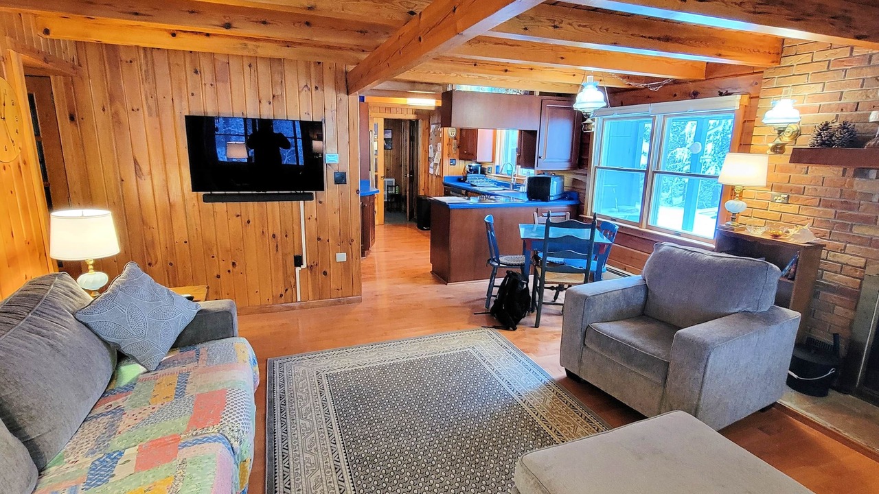 Photo of Livingroom in Rainbow Lake