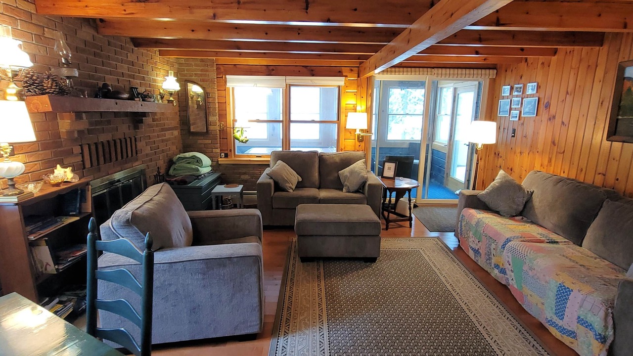 Photo of Livingroom in Rainbow Lake