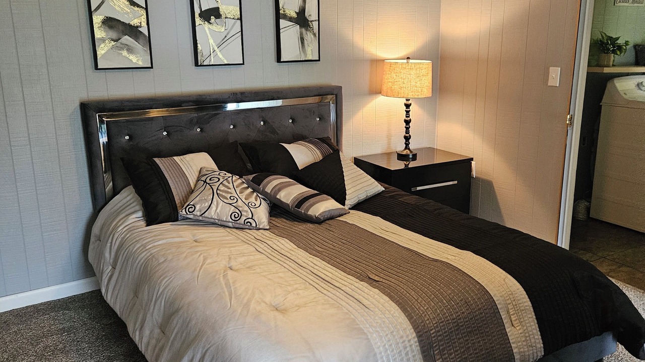 Photo of Bedroom in Thompson