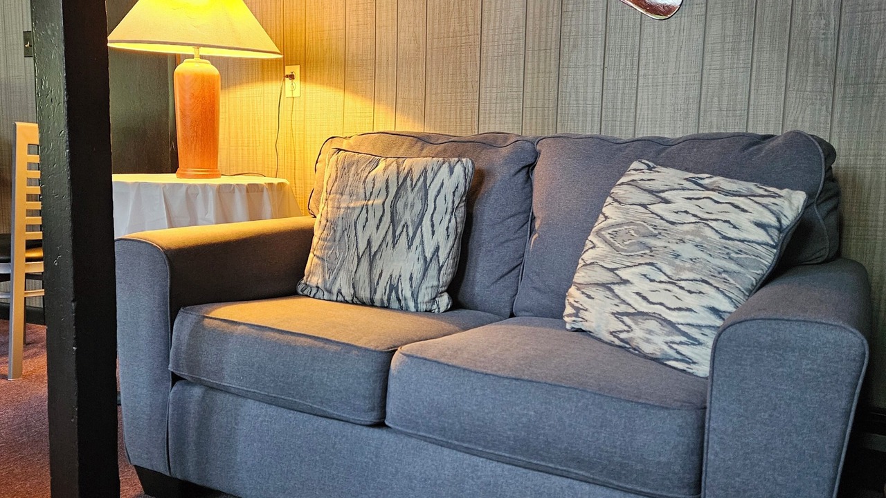 Photo of Livingroom in Thompson