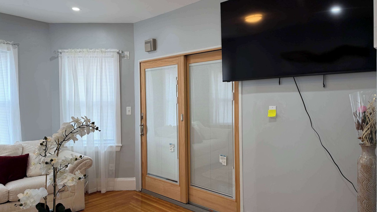 Photo of Livingroom in Milton