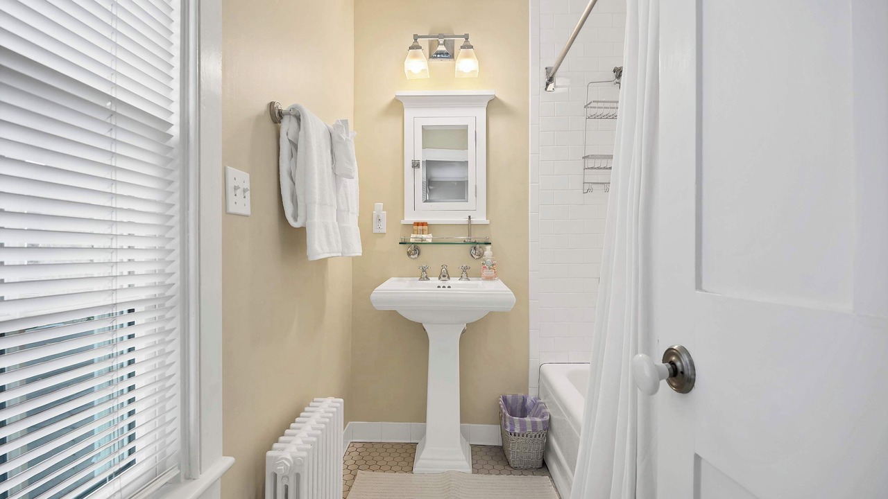 Photo of Bathroom in Stonington