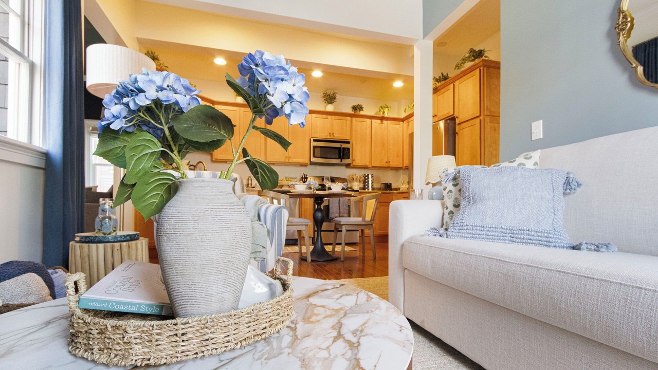 Photo of Livingroom in Top of the Hill