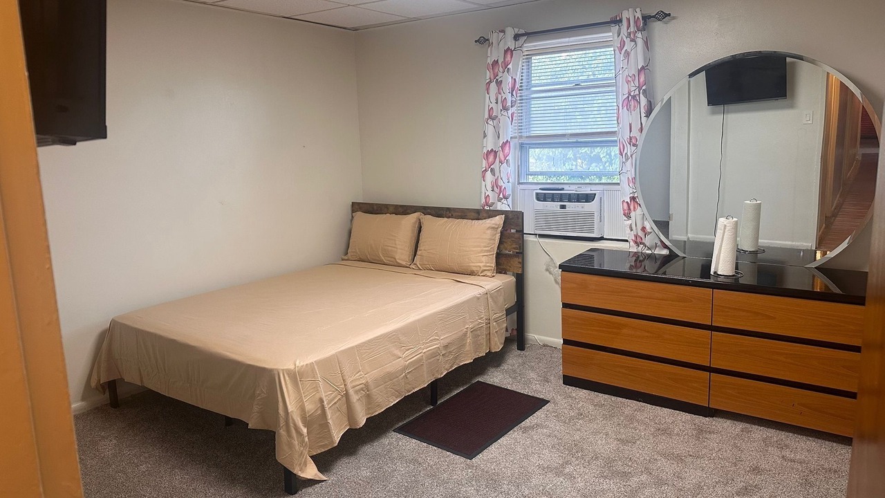 Photo of Bedroom in East Flatbush