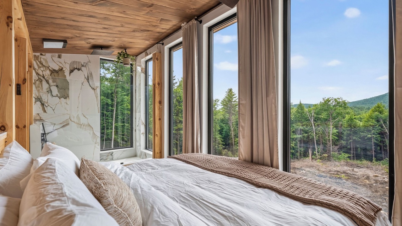 Photo of Bedroom in Stow