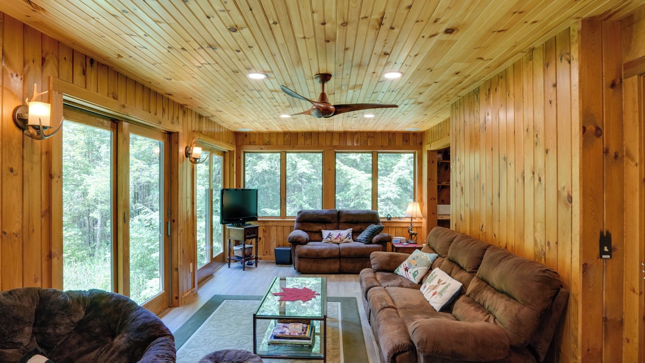 Photo of Livingroom in Londonderry