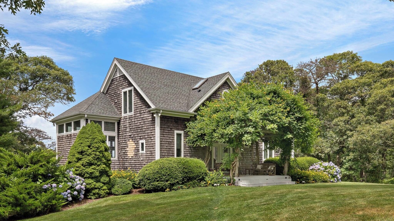 Photo of Outdoor in Tisbury
