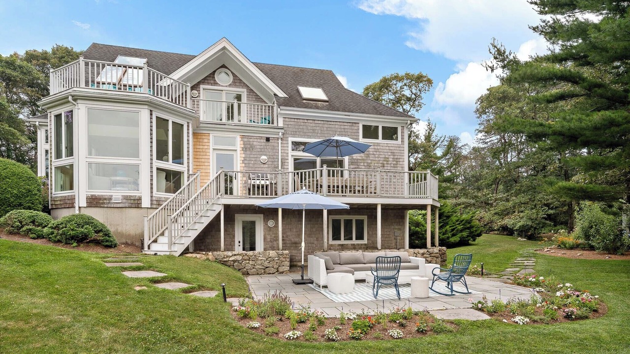 Photo of Outdoor in Tisbury