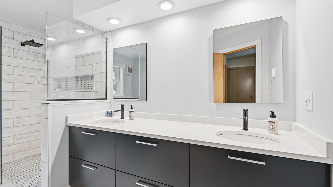 Photo of Bathroom in Palenville