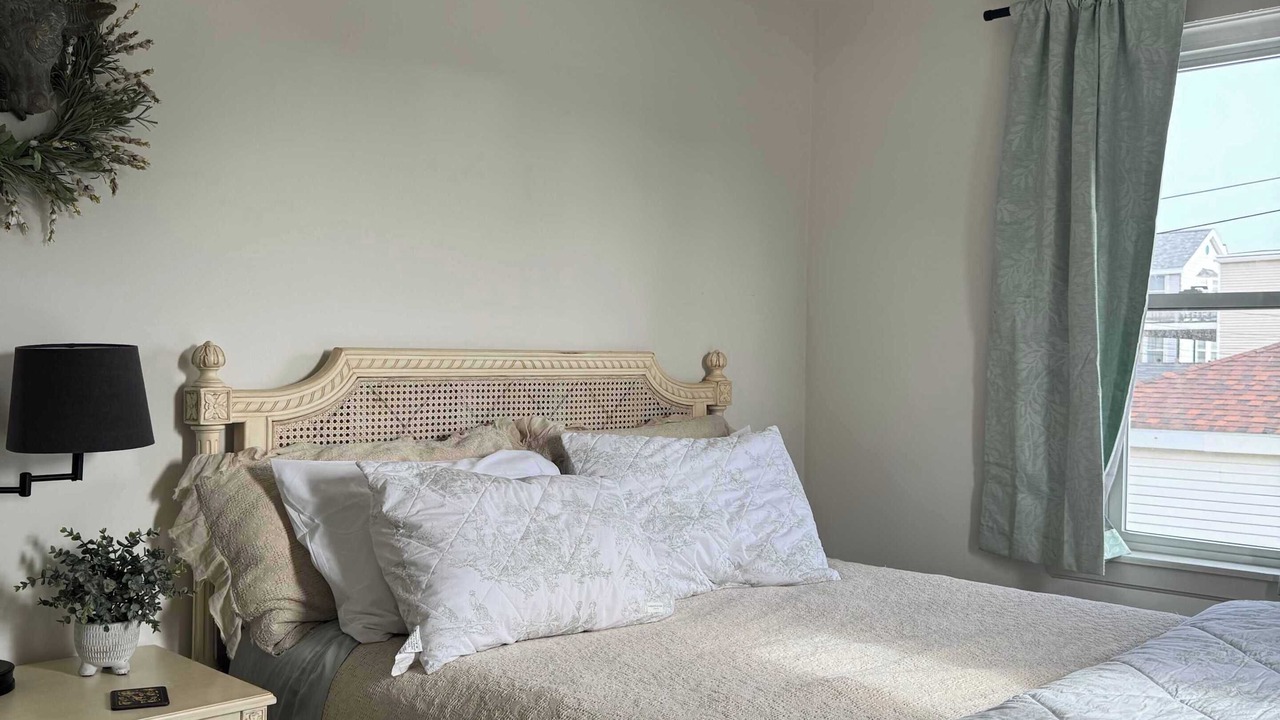 Photo of Bedroom in Salisbury Beach