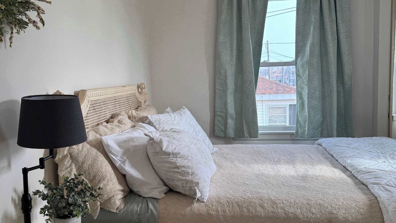 Photo of Bedroom in Salisbury Beach