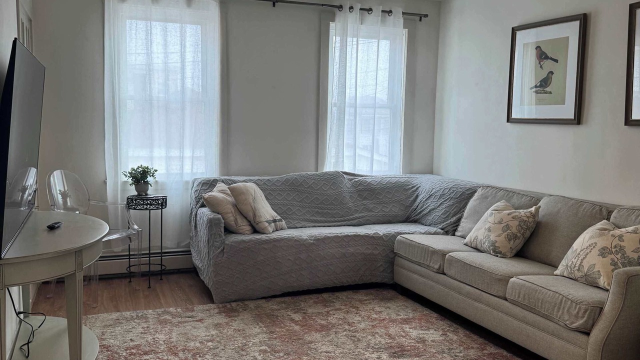 Photo of Livingroom in Salisbury Beach