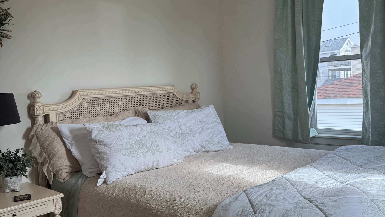 Photo of Bedroom in Salisbury Beach