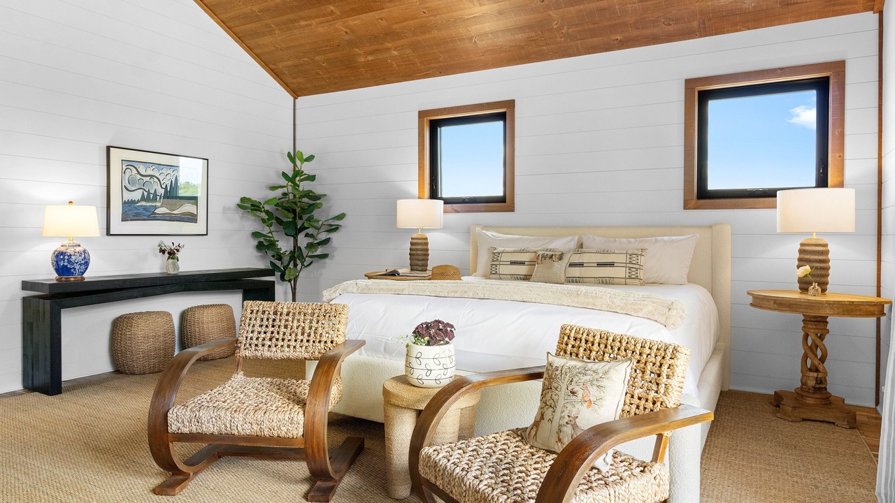 Photo of Bedroom in East Sullivan