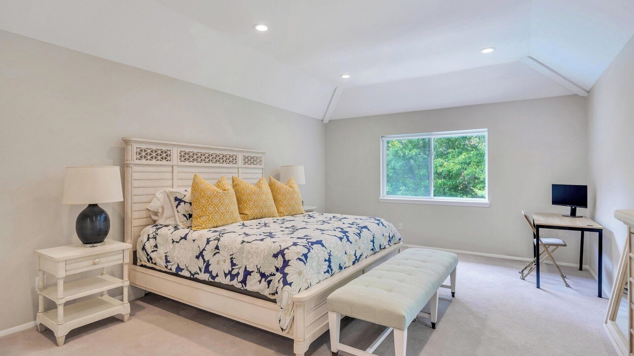 Photo of Bedroom in East Quogue