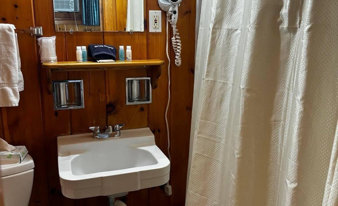 Photo of Bathroom in Hamilton