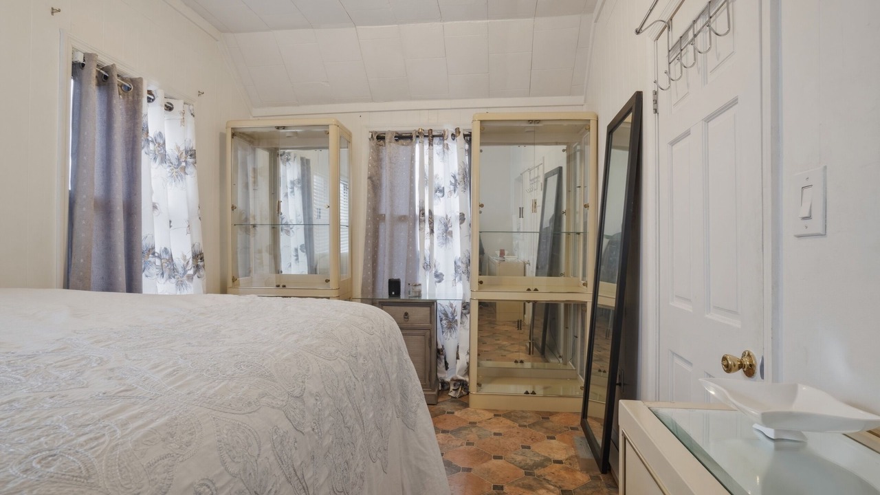 Photo of Bedroom in Queens
