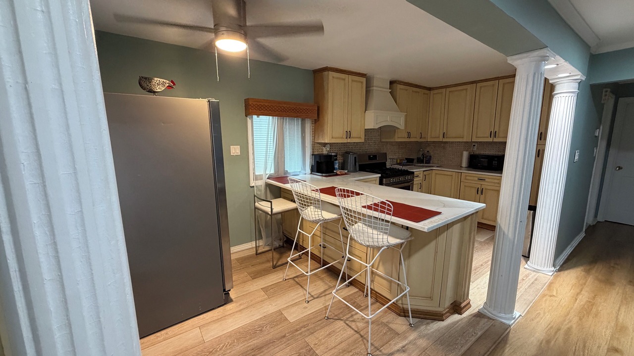 Photo of Kitchen in Elmont