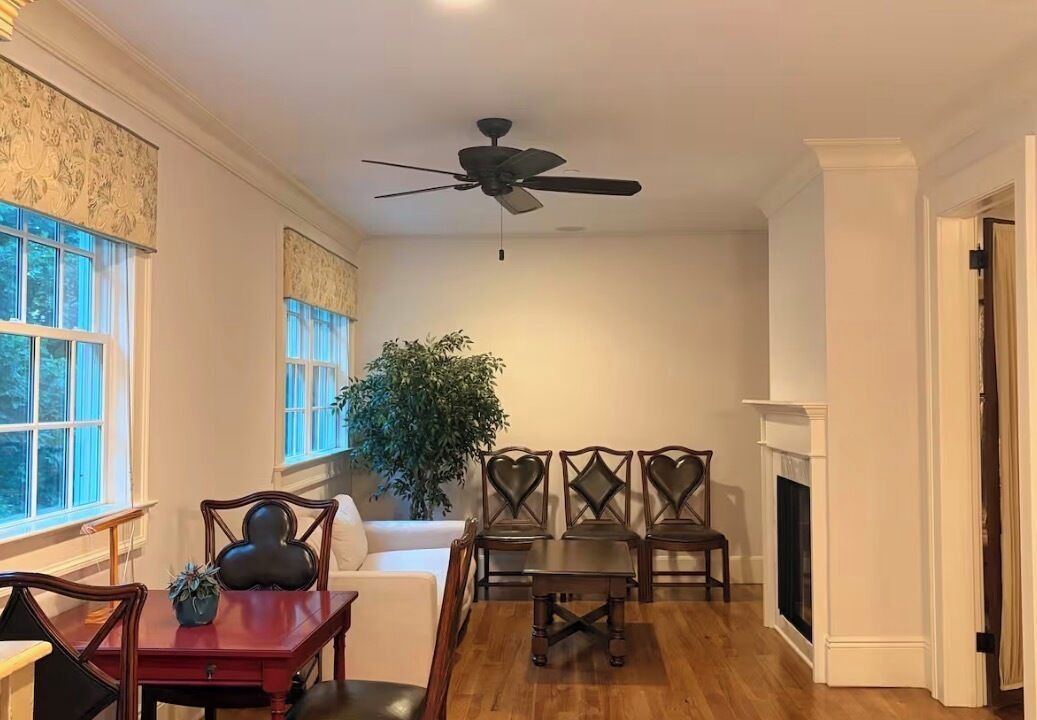 Photo of Livingroom in Ulster Park
