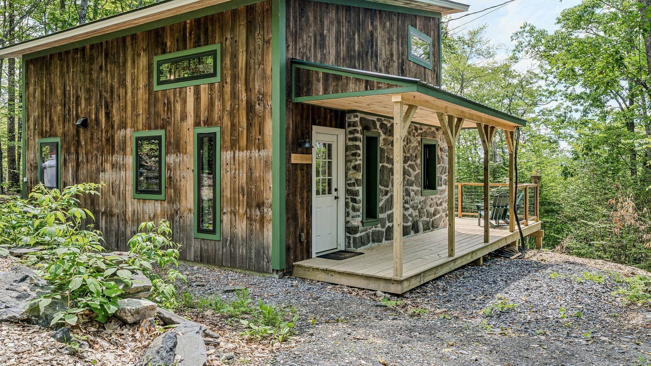Photo of Outdoor in Strafford