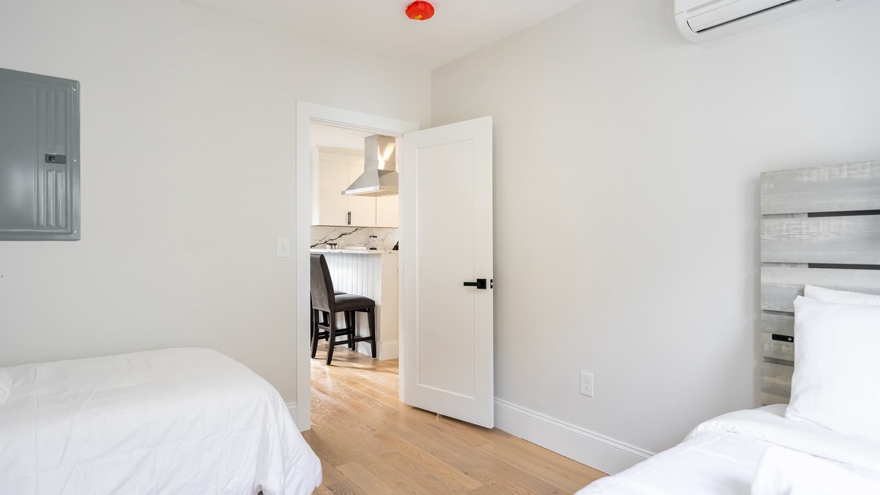 Photo of Bedroom in West Somerville