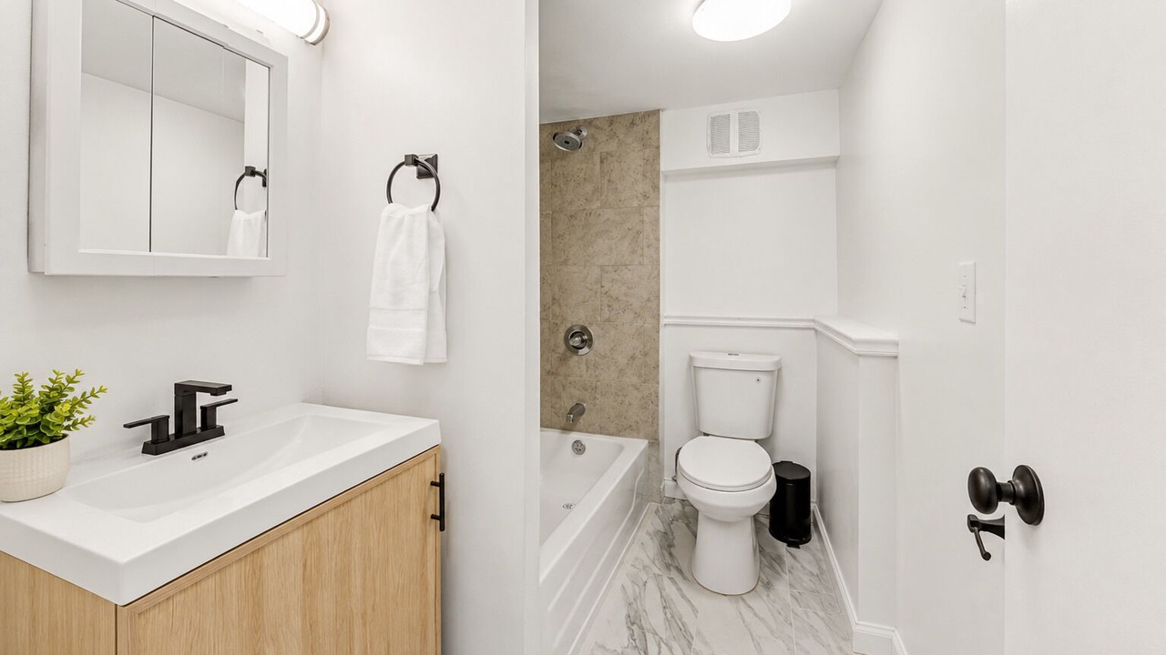 Photo of Bathroom in Washington Heights