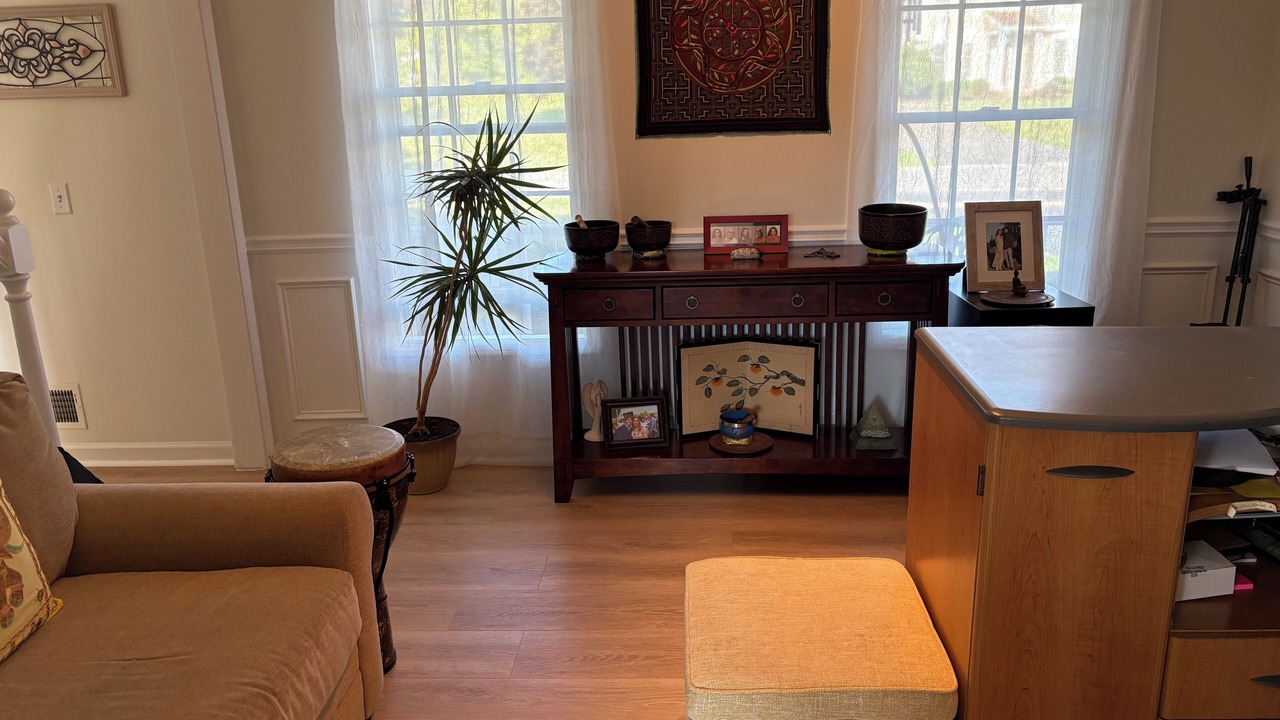 Photo of Livingroom in Victor