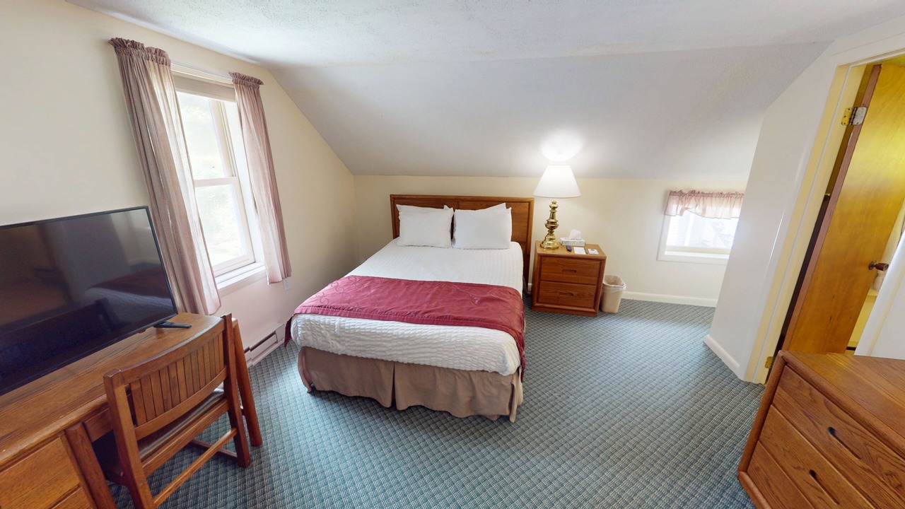 Photo of Bedroom in West Eaton