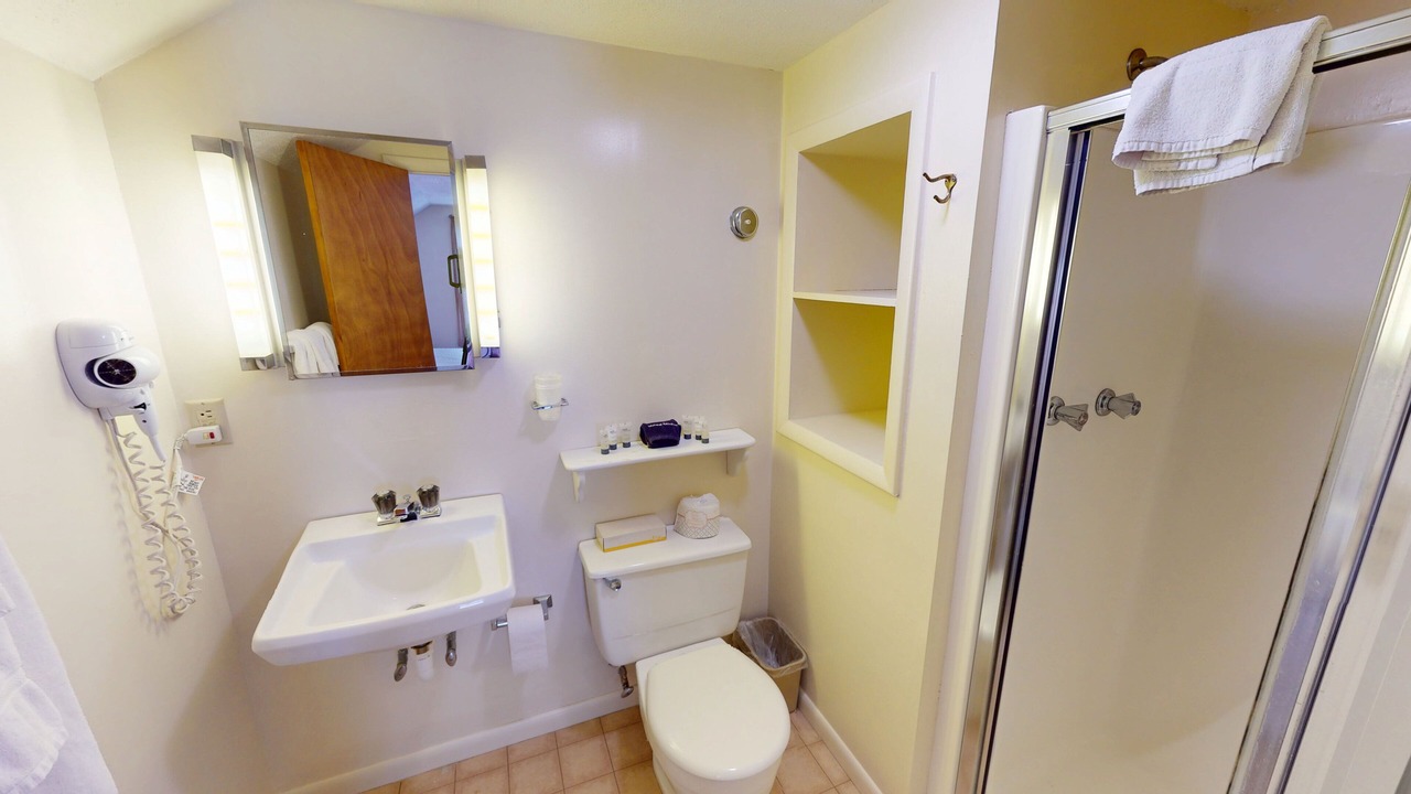 Photo of Bathroom in West Eaton