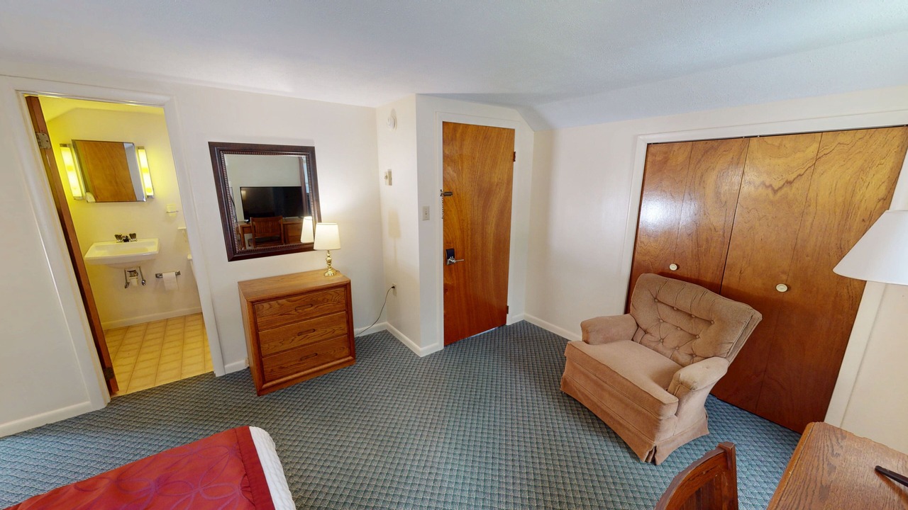 Photo of Bedroom in West Eaton