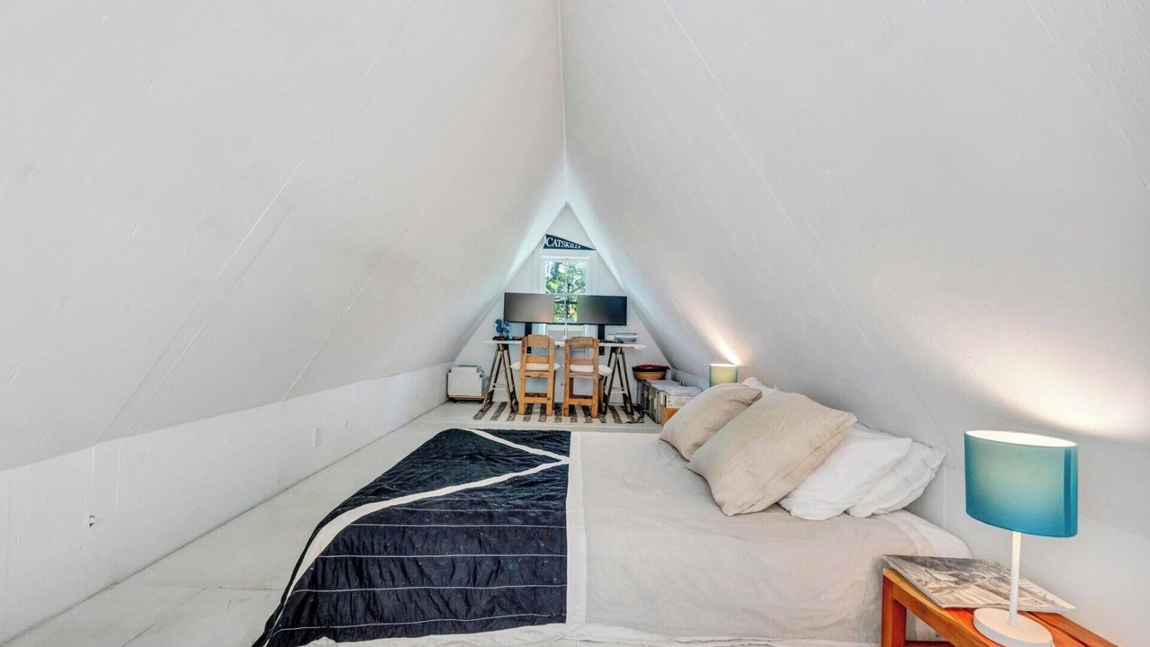 Photo of Bedroom in Sagaponack