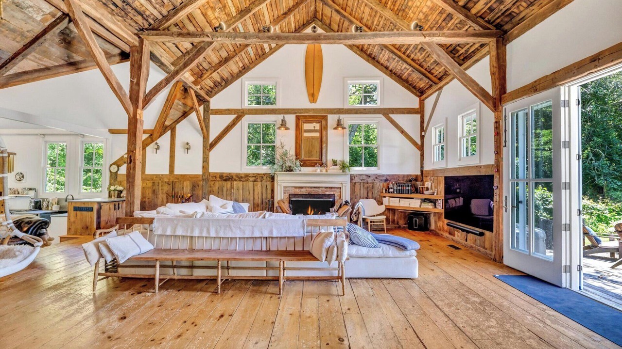 Photo of Livingroom in Sagaponack