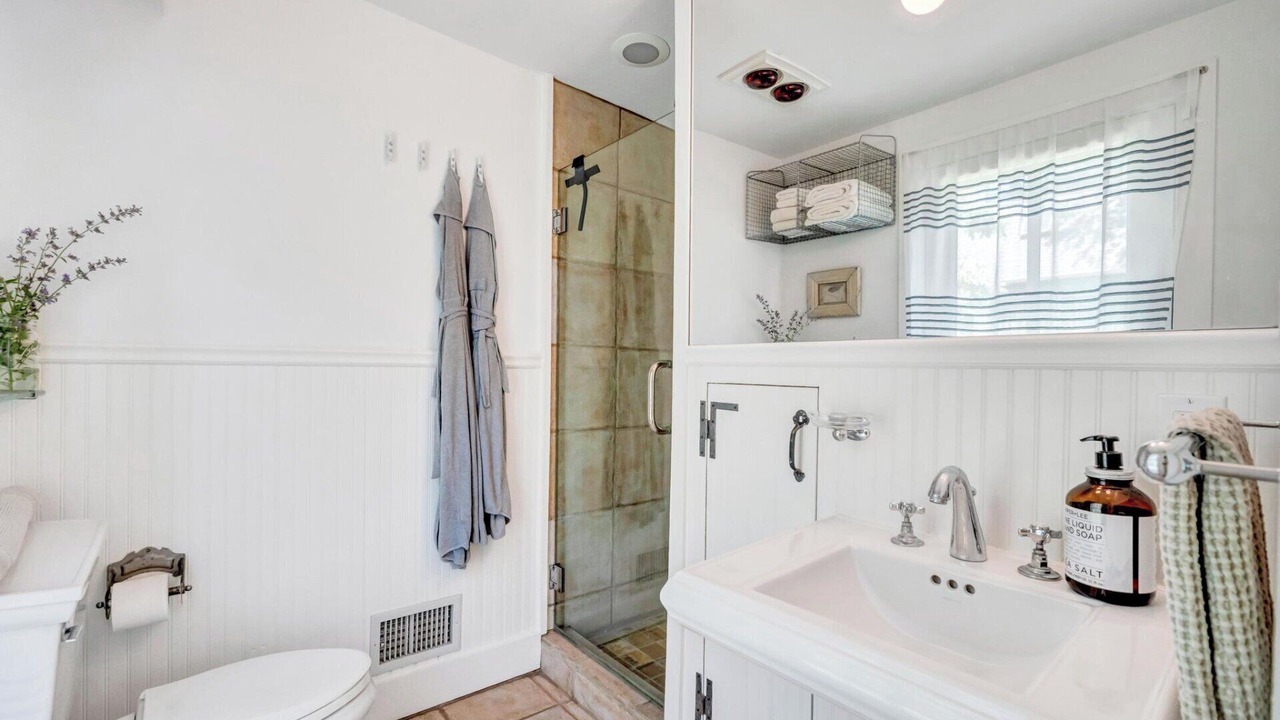 Photo of Bathroom in Sagaponack